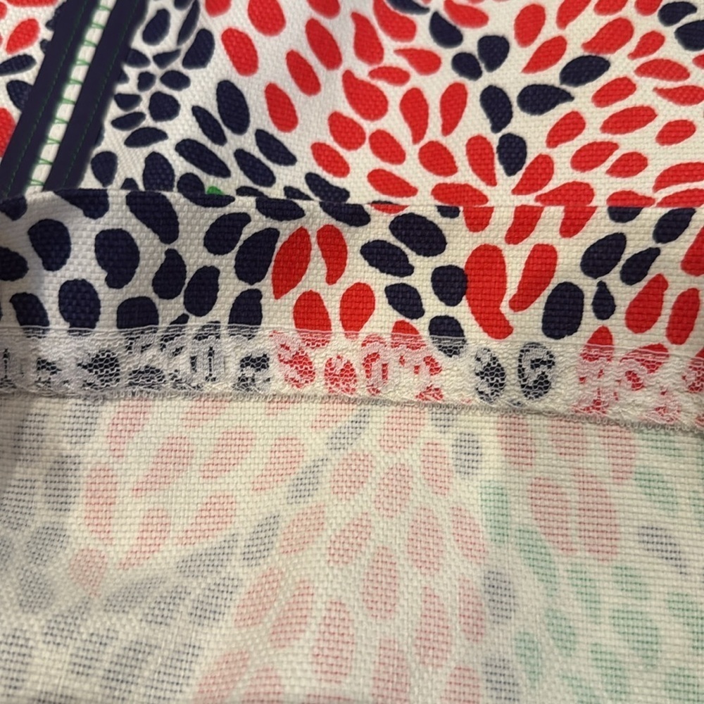 Lilly Pulitzer Roslyn Skirt in print Open Call size 10 NWOT - Picture 4 of 9